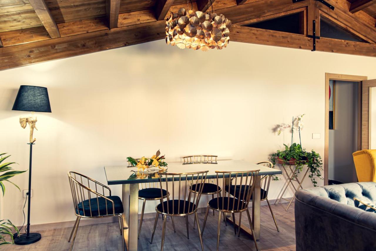 Apartamentos En El Valle Del Jerte Flores Para Angela Cabezuela Del Valle Exteriér fotografie
