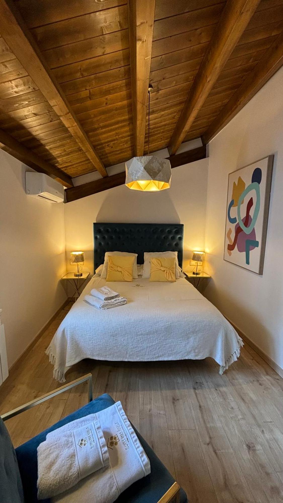 Apartamentos En El Valle Del Jerte Flores Para Angela Cabezuela Del Valle Exteriér fotografie